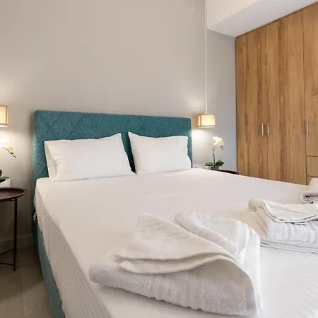 Elite & Maisonettes Apartment *