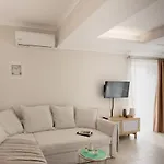 Elite & Maisonettes Apartment Lefkada City